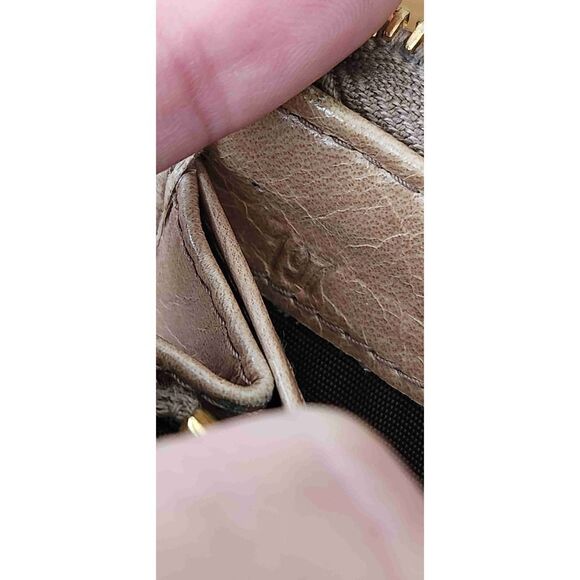 Miu Miu Beige Matelassé Wallet - Picture 8 of 13